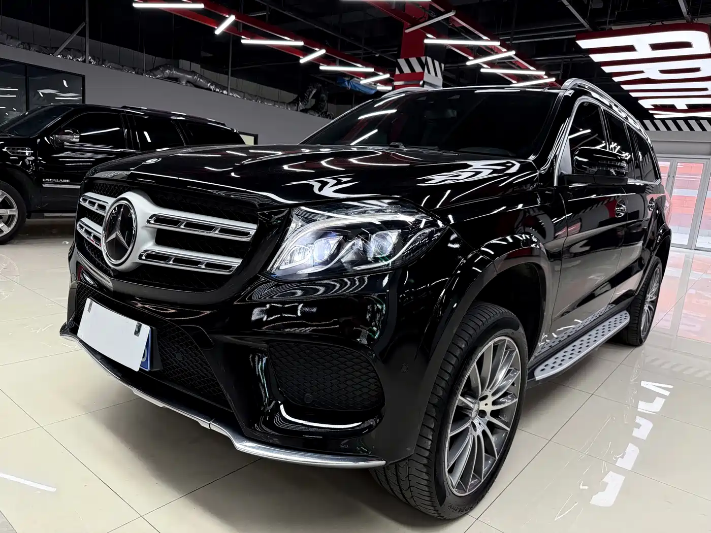 Mercedes-Benz GLS 2017 GLS 500 4MATIC фото 9