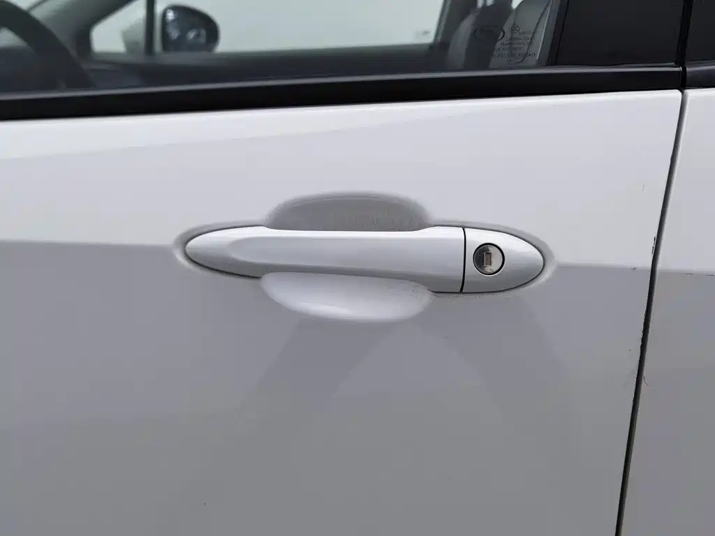 Buick Velite 6 2019 2019 Connected Fashion Edition