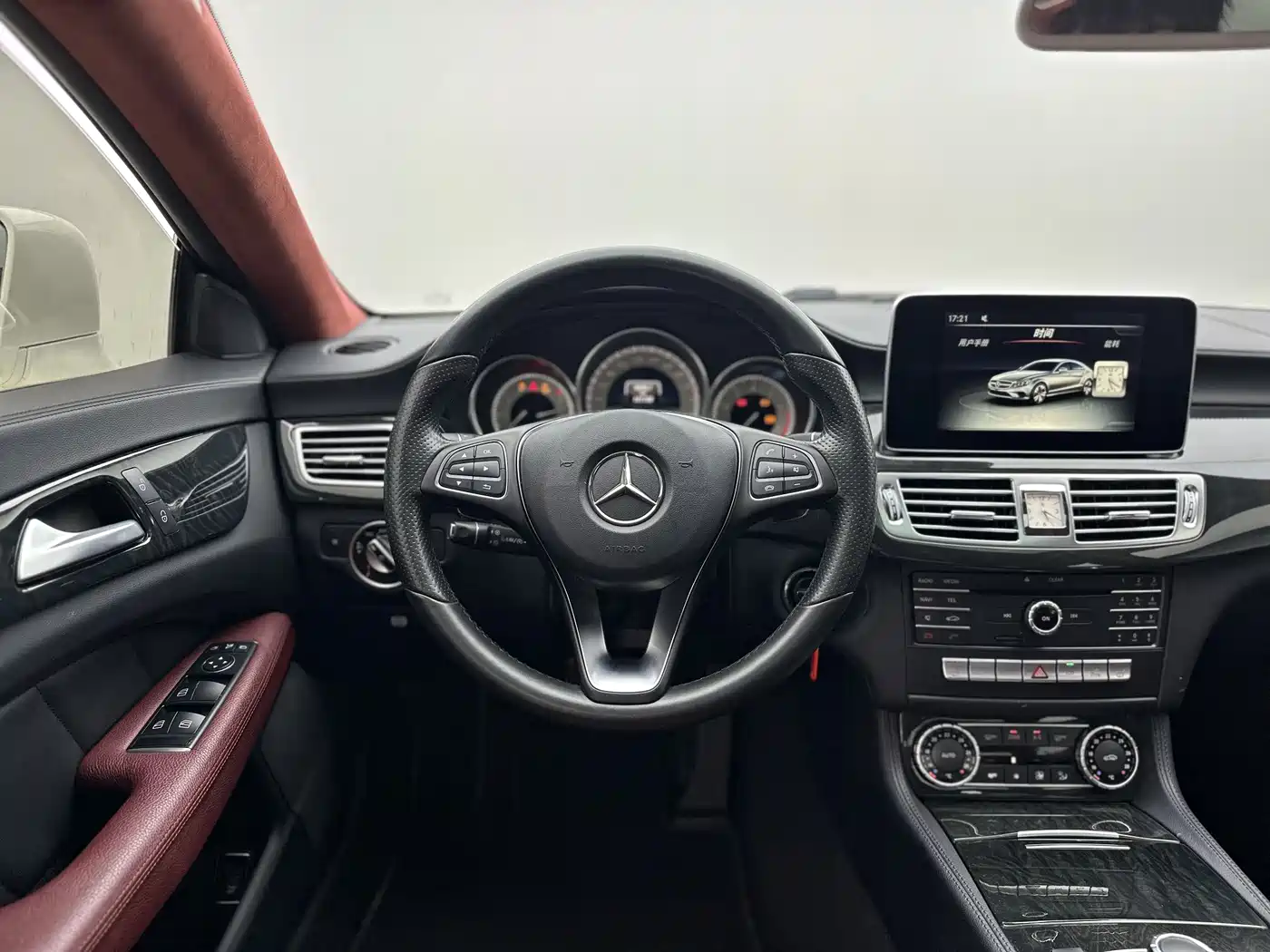 Mercedes-Benz CLS 2015 CLS 260 фото 7