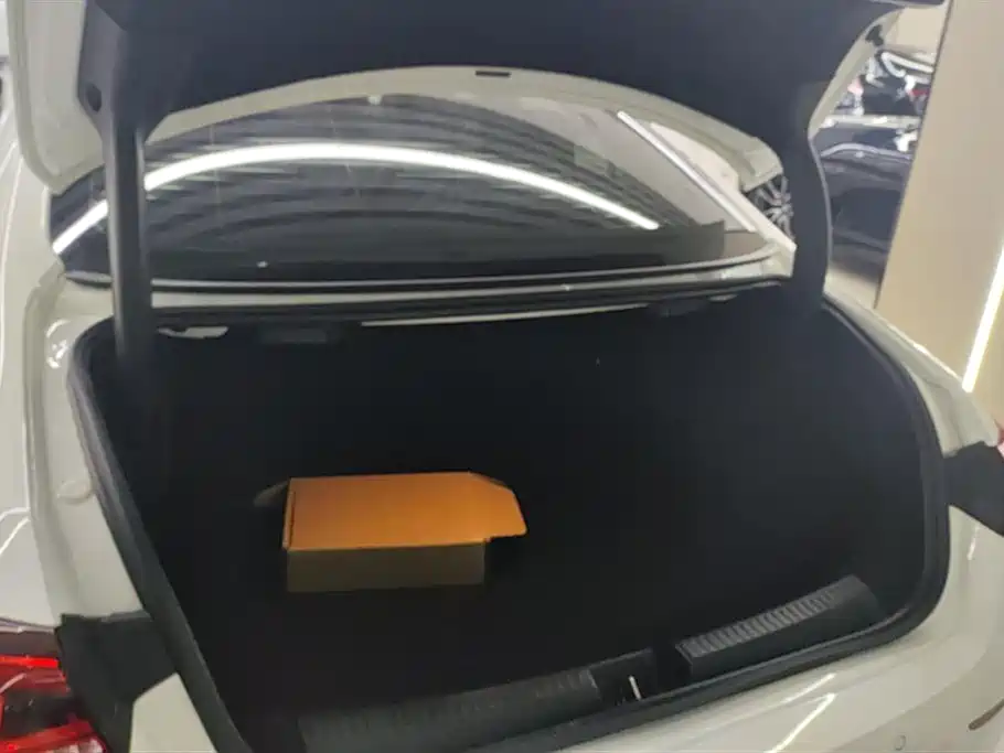 Mercedes-Benz CLA (Import) 2022 CLA 200 фото 4