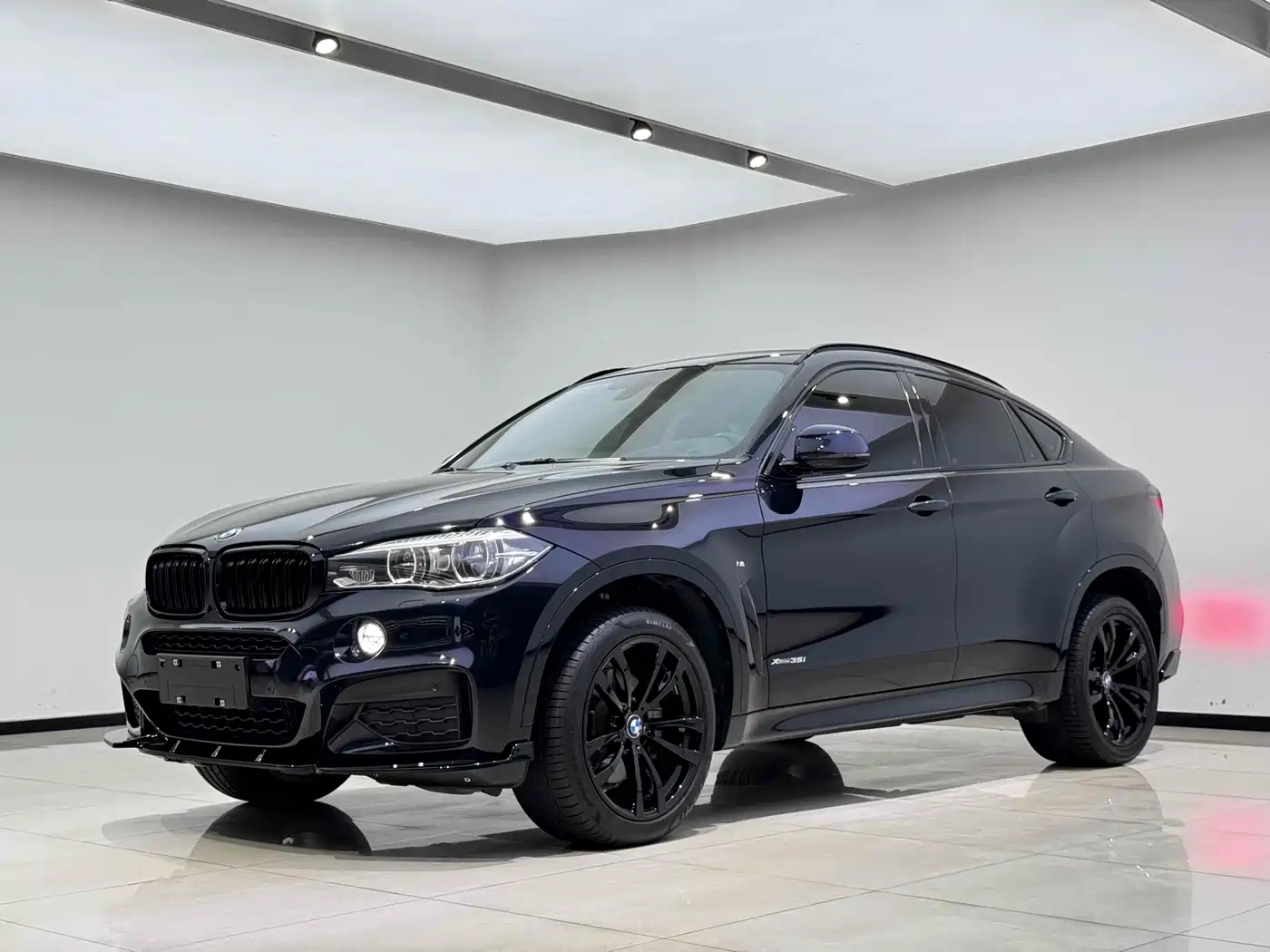 BMW X6 2017 xDrive35i Luxury фото 3