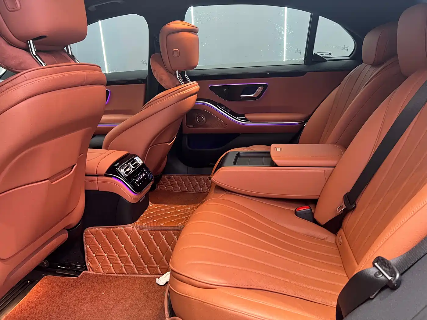Mercedes-Benz S-Class 2024 S 400 L Business Edition фото 9
