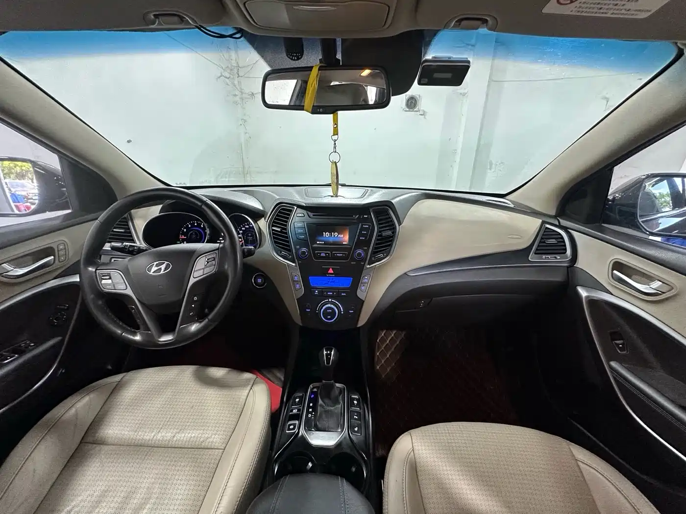 Hyundai Santa Fe 2013 2013 Model 2.0T Automatic 4WD Premium