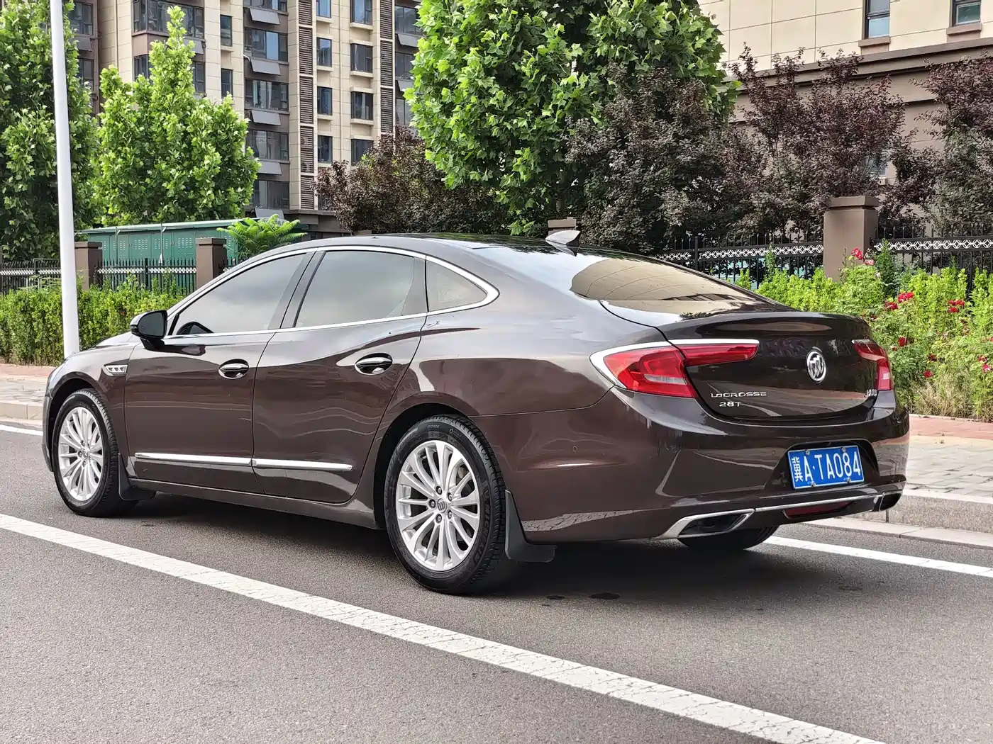 Buick LaCrosse 2016 Facelift 28T Elite фото 8