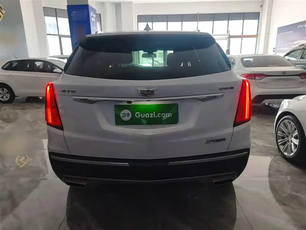 Cadillac XT5 2024 2.0T FWD Fashion Edition фото 6