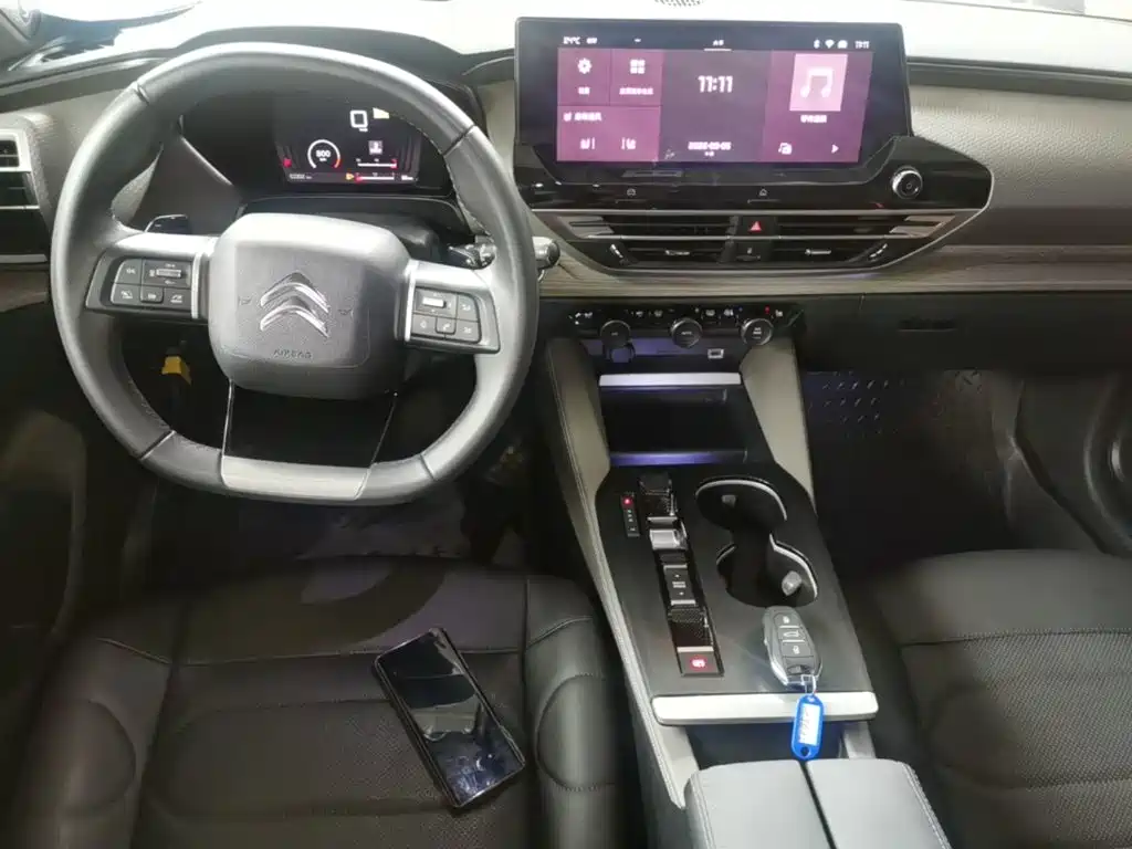 Citroën Versailles C5 X 2024 2023 1.6T Lead Extraordinary