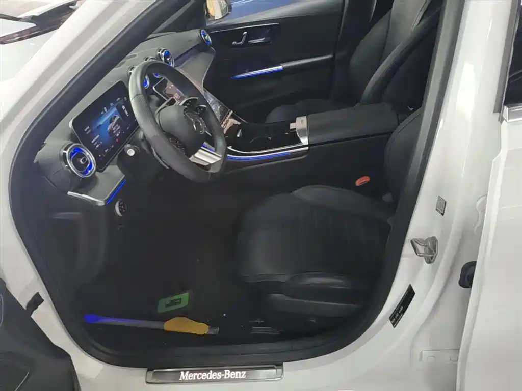 Mercedes-Benz C-Class 2023 C 260 L Sport фото 15