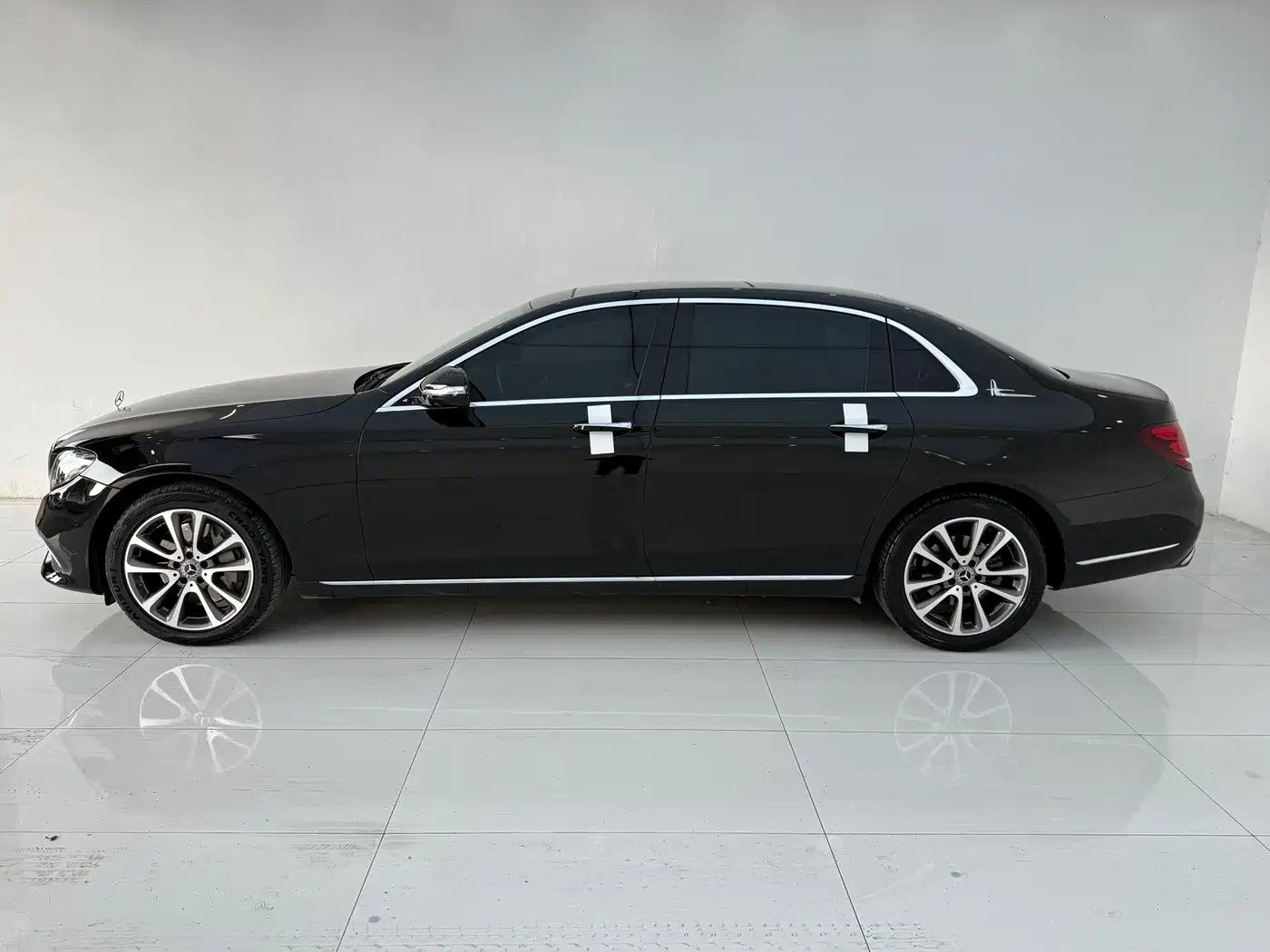 Mercedes-Benz E-Class 2019 Facelift E 300 L Fashion фото 4