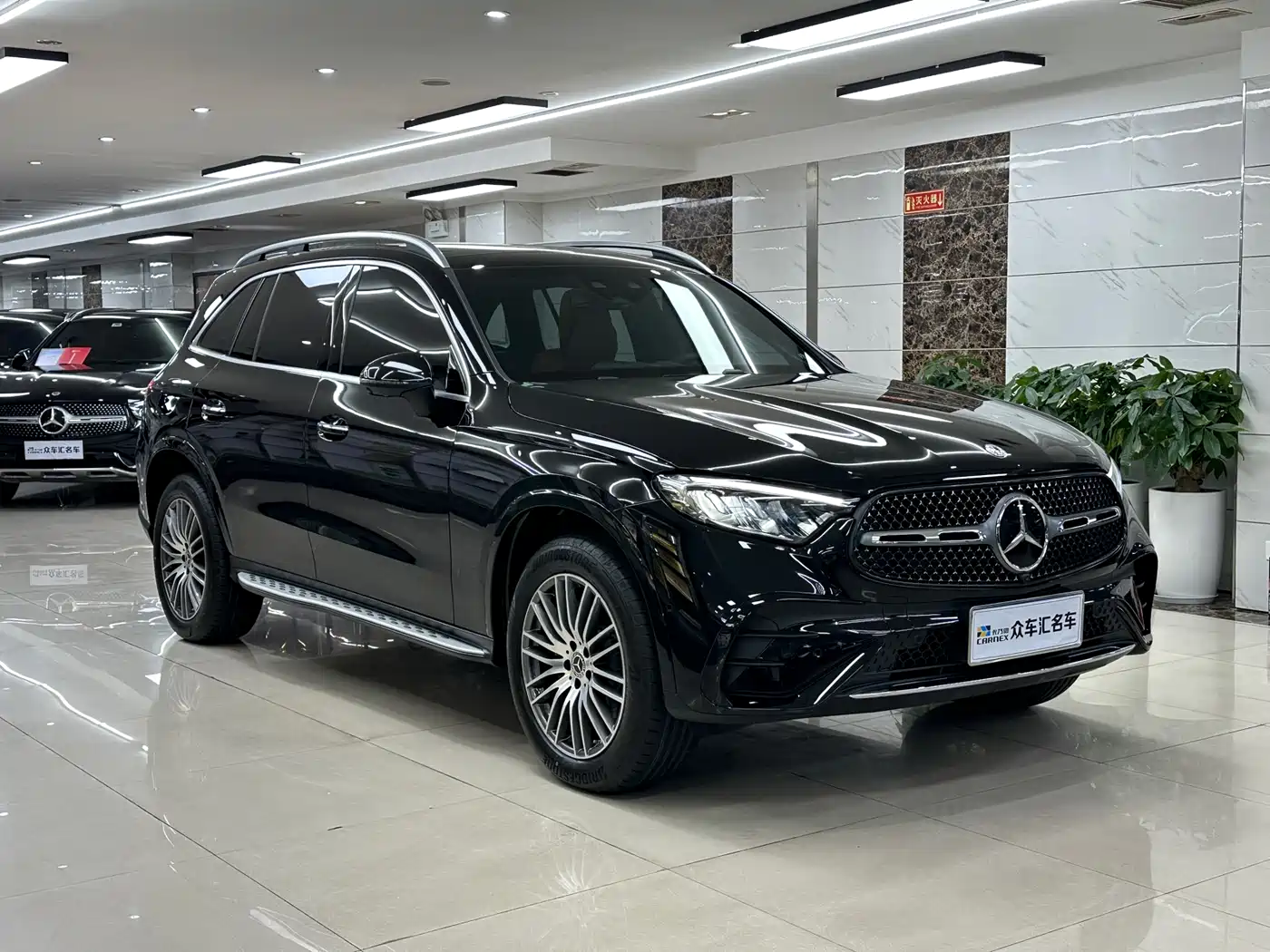 Mercedes-Benz GLC 2026 GLC 300 L 4MATIC Sport 5-Seater фото 3