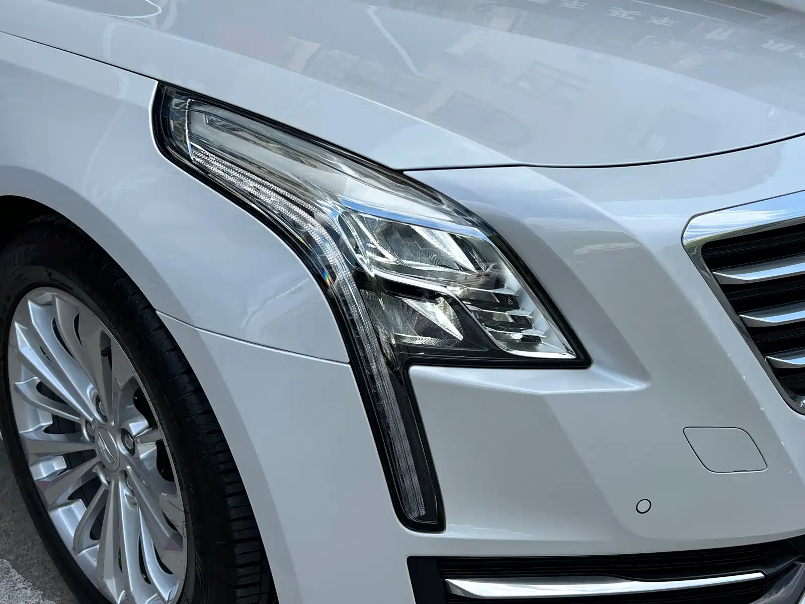Фото 19 - Cadillac CT6
