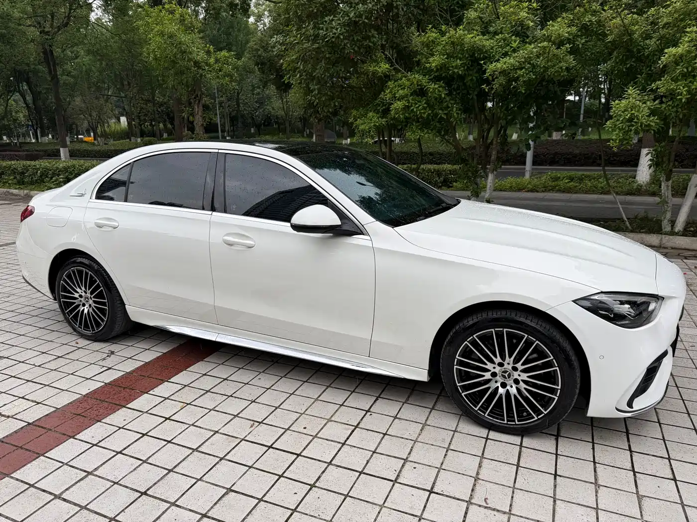 Mercedes-Benz C-Class 2023 Facelift C 260 L Sport Edition фото 3