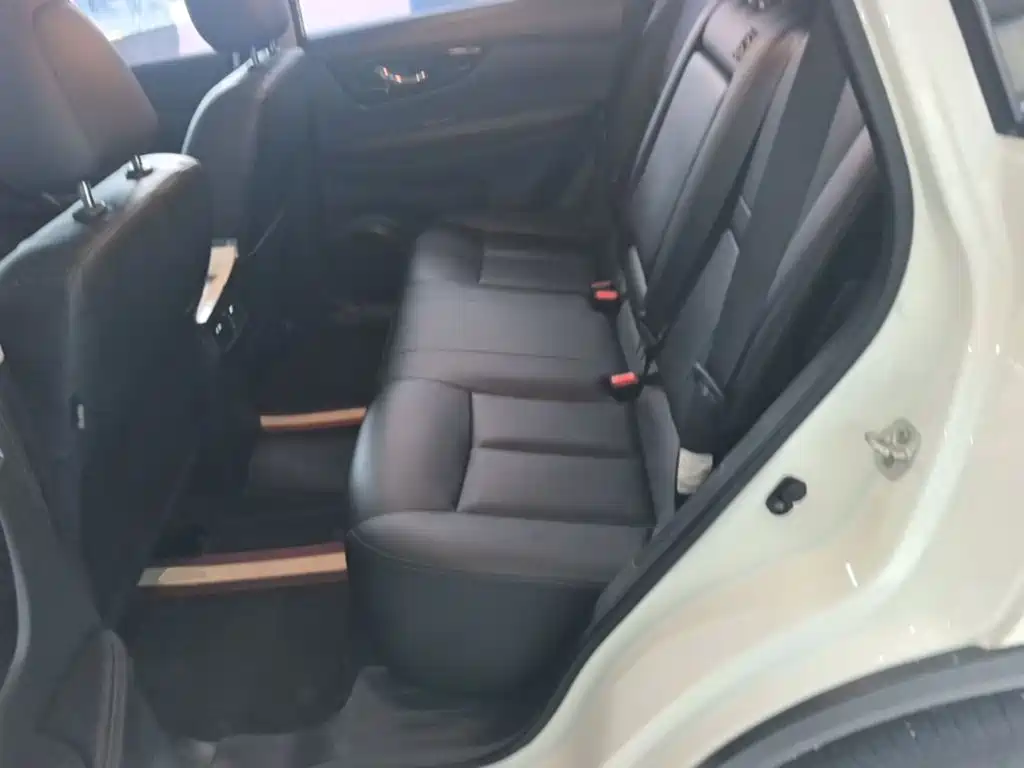 Nissan X-Trail 2025 2023 Classic 2.0L 2WD Smart Premium Edition
