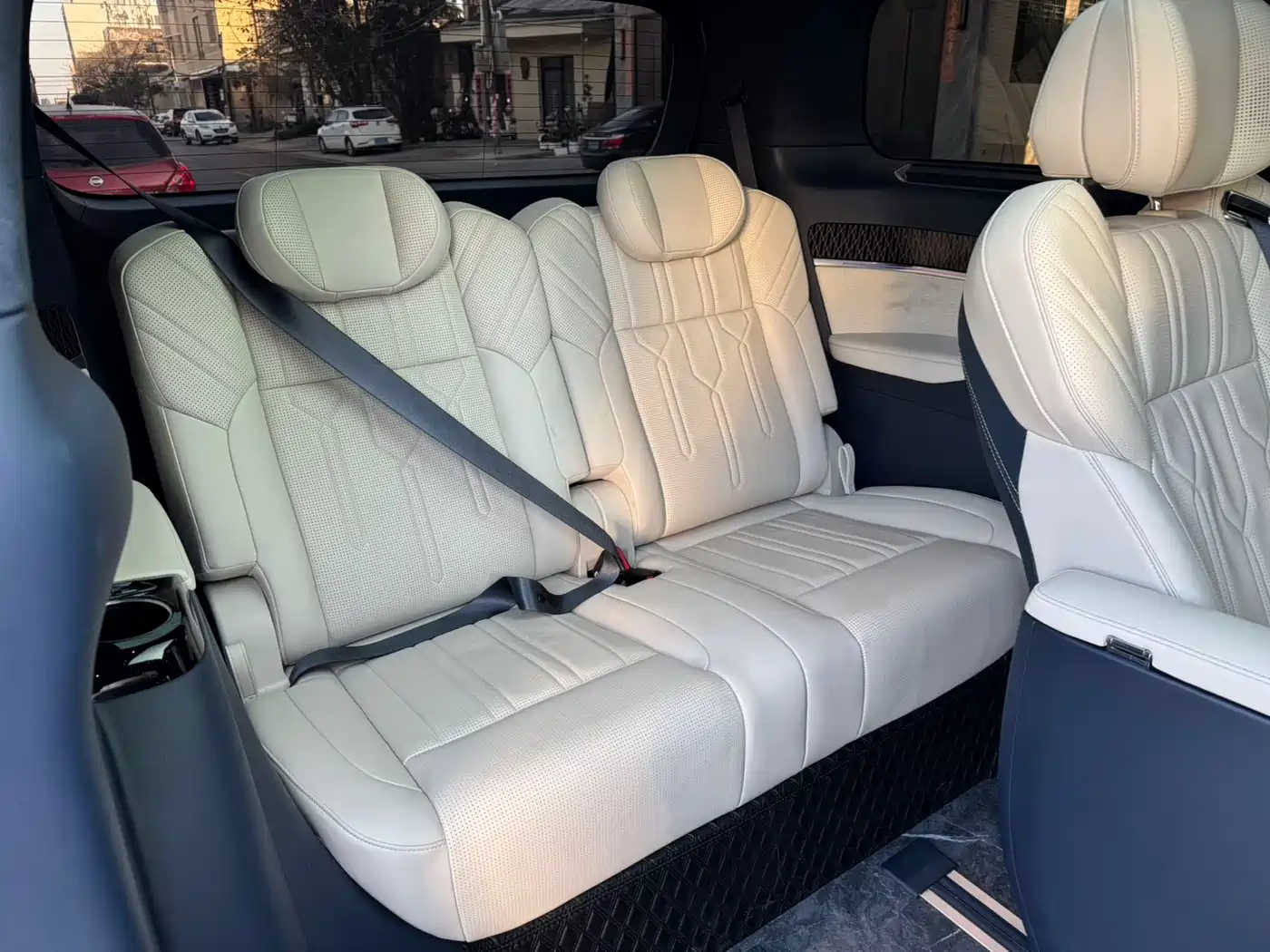 ZEEKR EXTREME KRYPTON 009