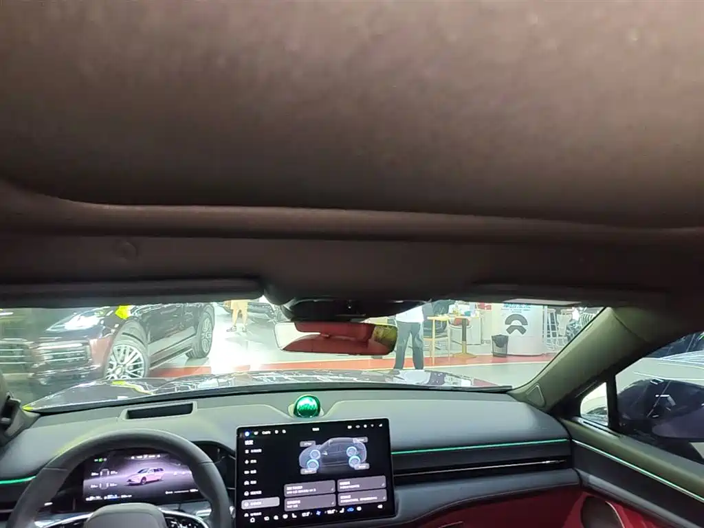 AITO Wenjie AITO M5 2025 Extended Range Ultra AWD фото 18