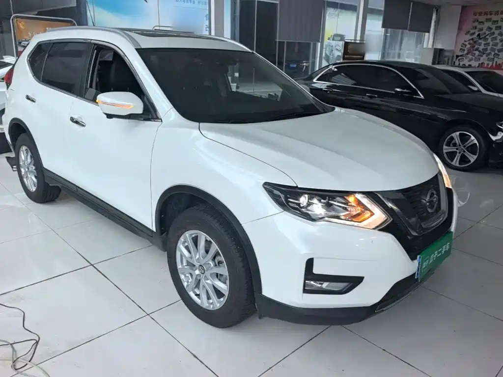 Nissan X-Trail 2025 2023 Classic 2.0L 2WD Smart Premium Edition