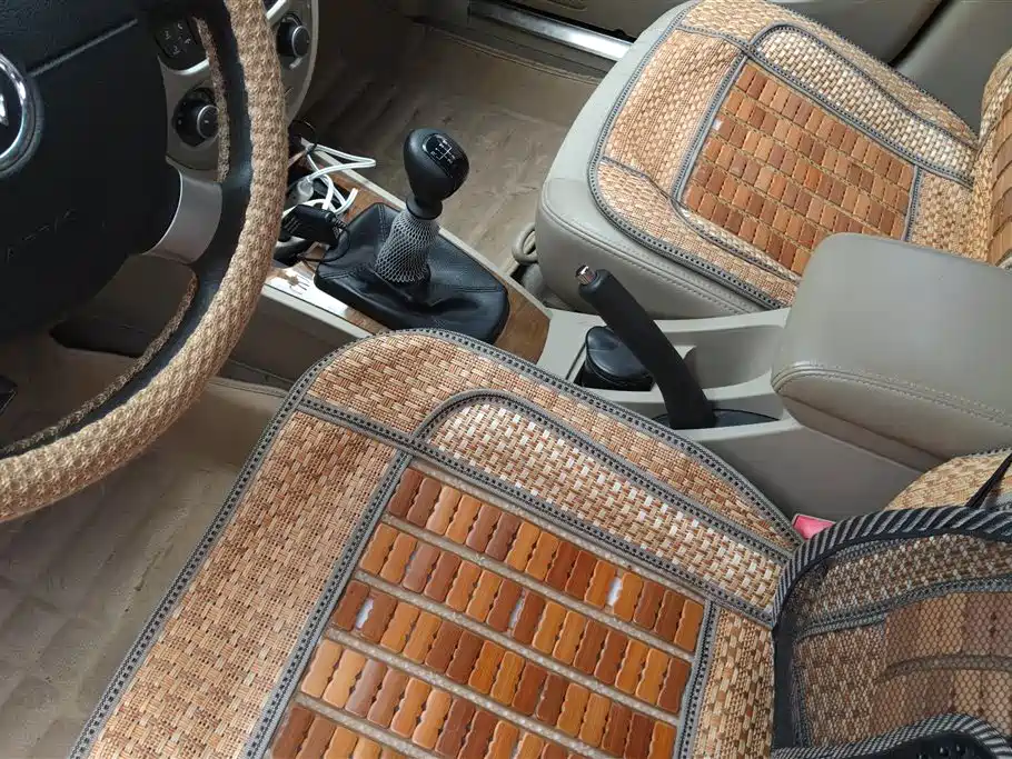 Buick Excelle 2015 1.5L Manual Classic фото 15