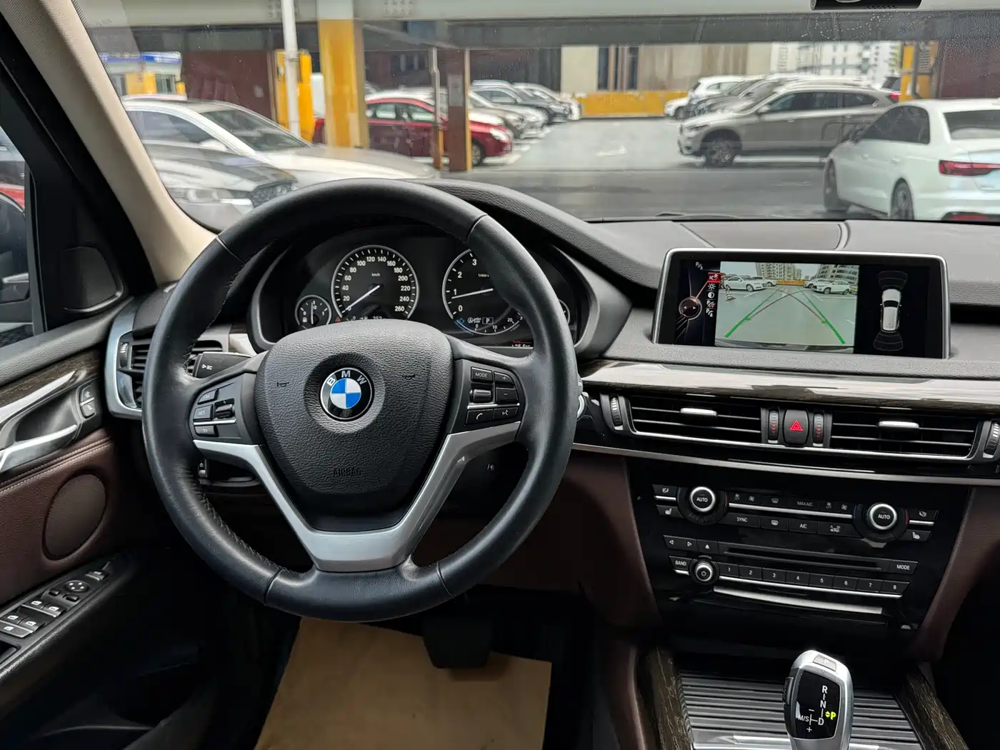 BMW X5 (Import) 2014 xDrive35i Leading фото 6