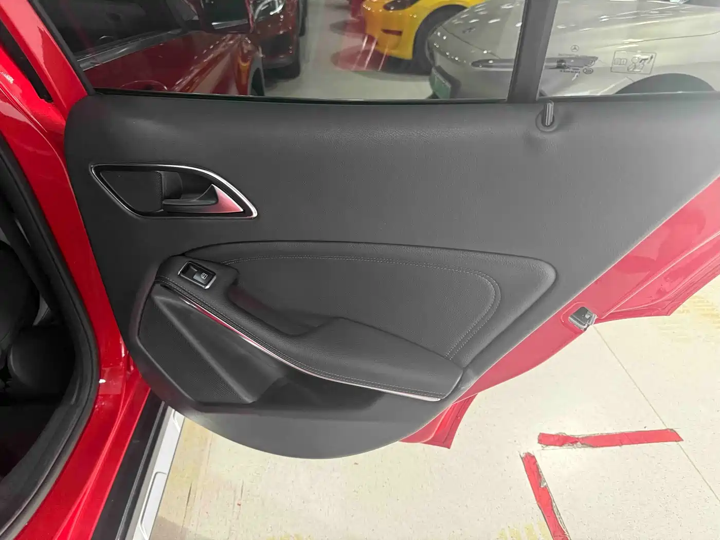 Фото 25 - Mercedes-Benz GLA