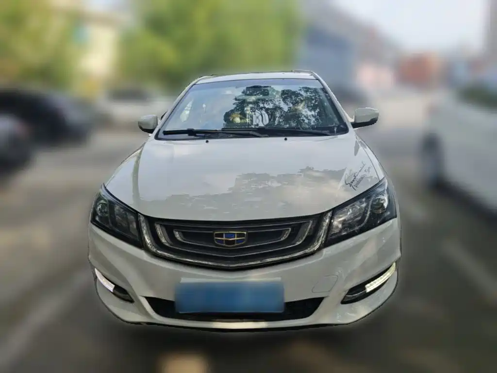 Фото 5 - Geely Emgrand