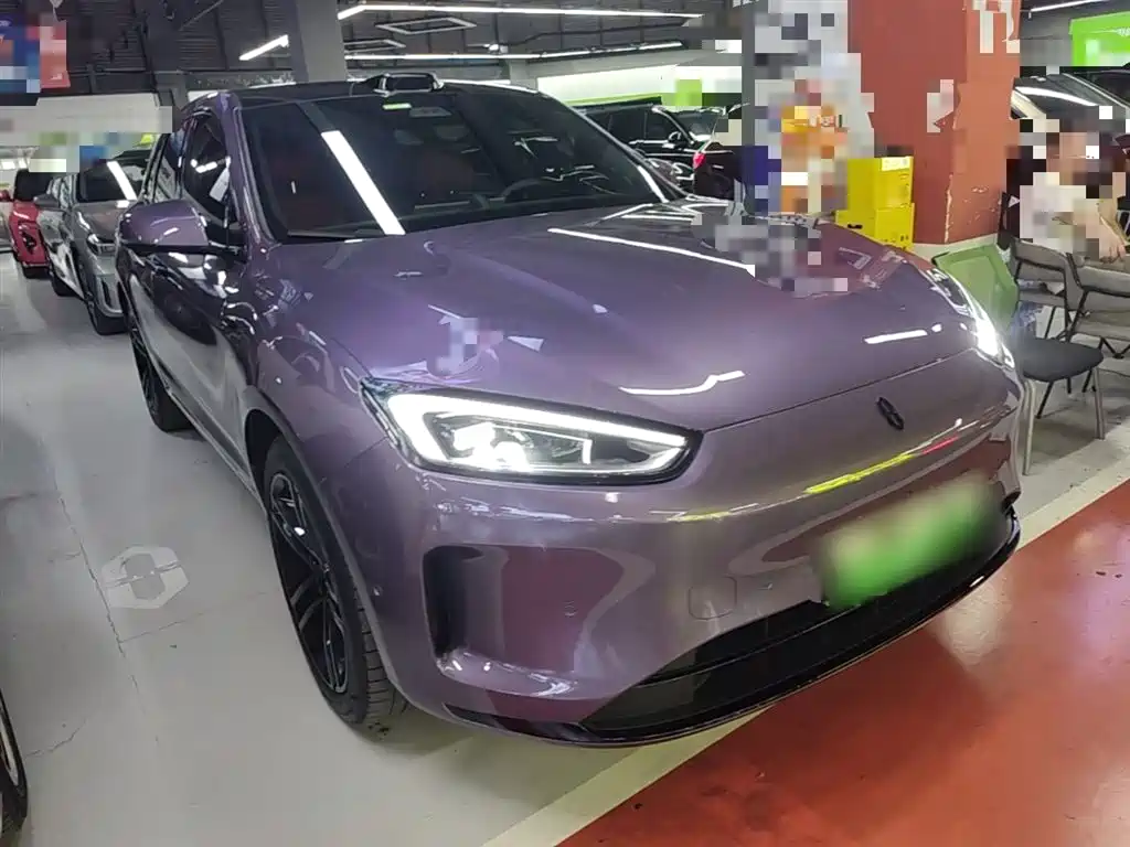 AITO Wenjie AITO M5 2025 Extended Range Ultra AWD фото 4