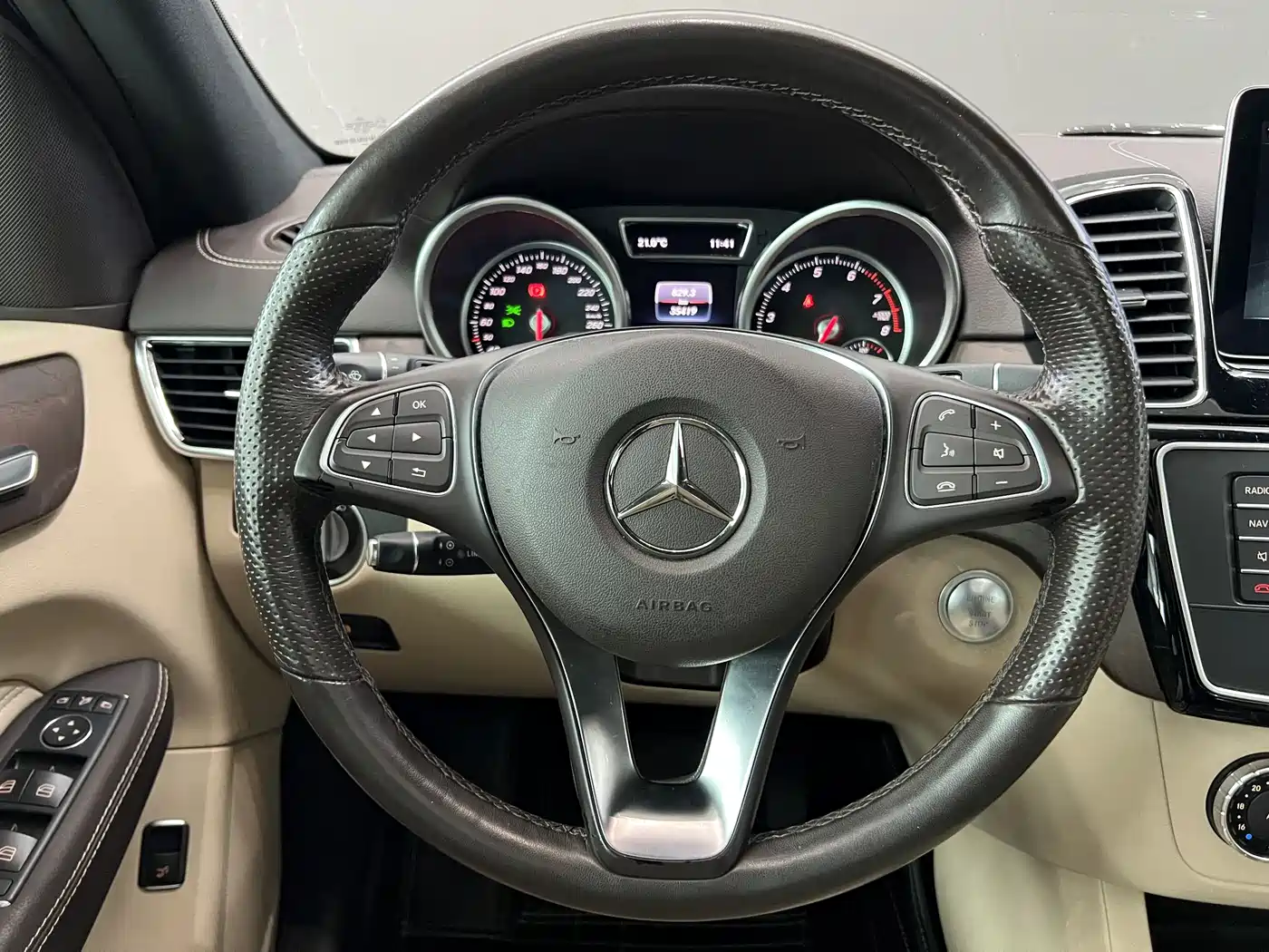Mercedes-Benz GLE 2017 GLE 320 4MATIC Dynamic фото 22