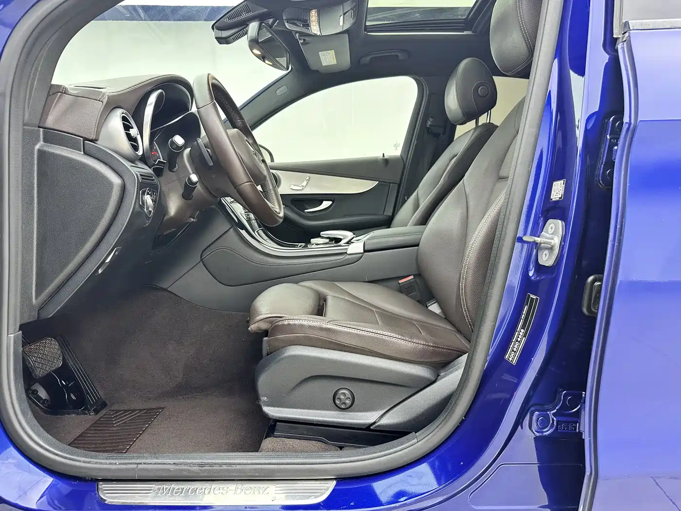 Mercedes-Benz GLC Coupe 2018 GLC 200 4MATIC Coupe SUV фото 16