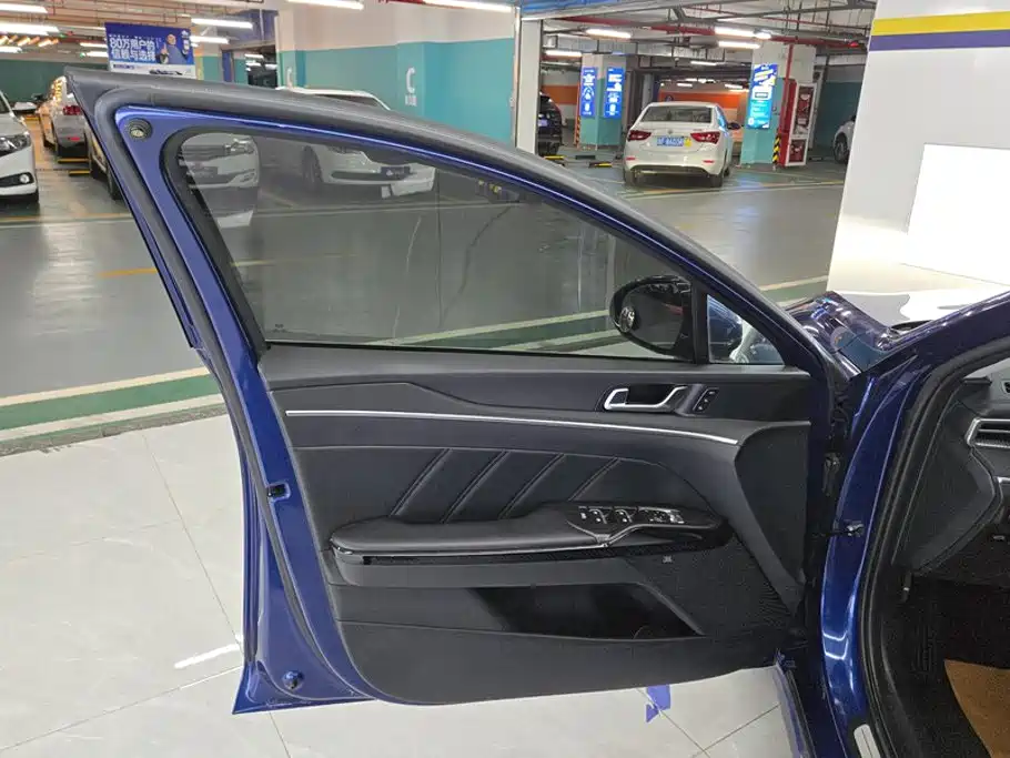 Kia K5 2022 2021 380T GT-Line Flagship Edition