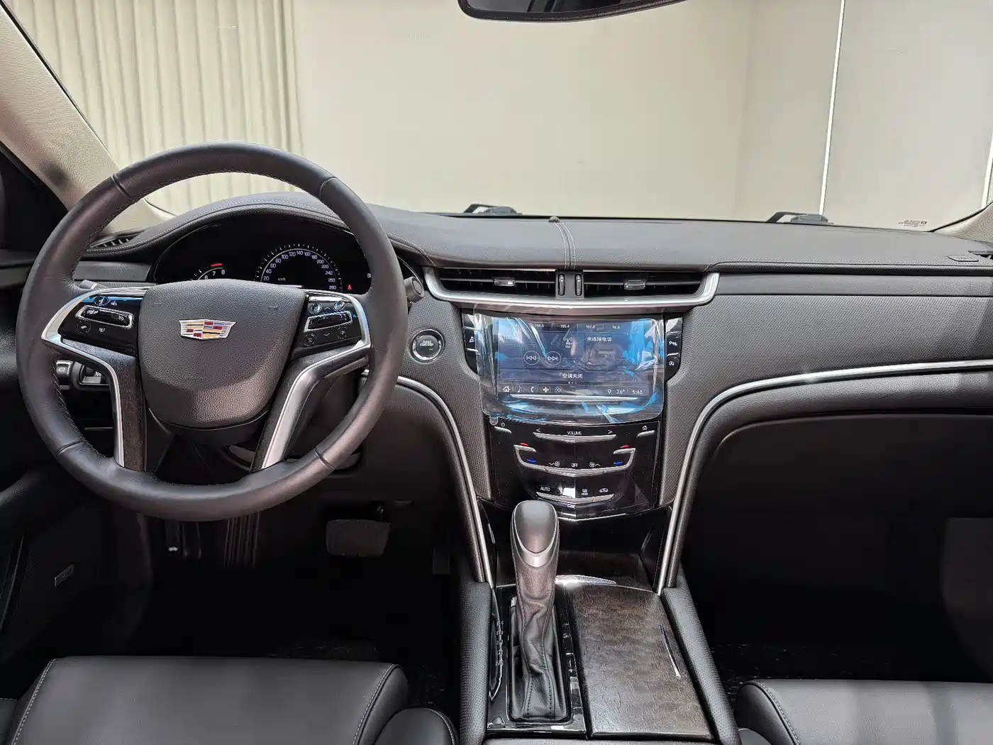 Cadillac XTS 2018 28T Technology фото 23