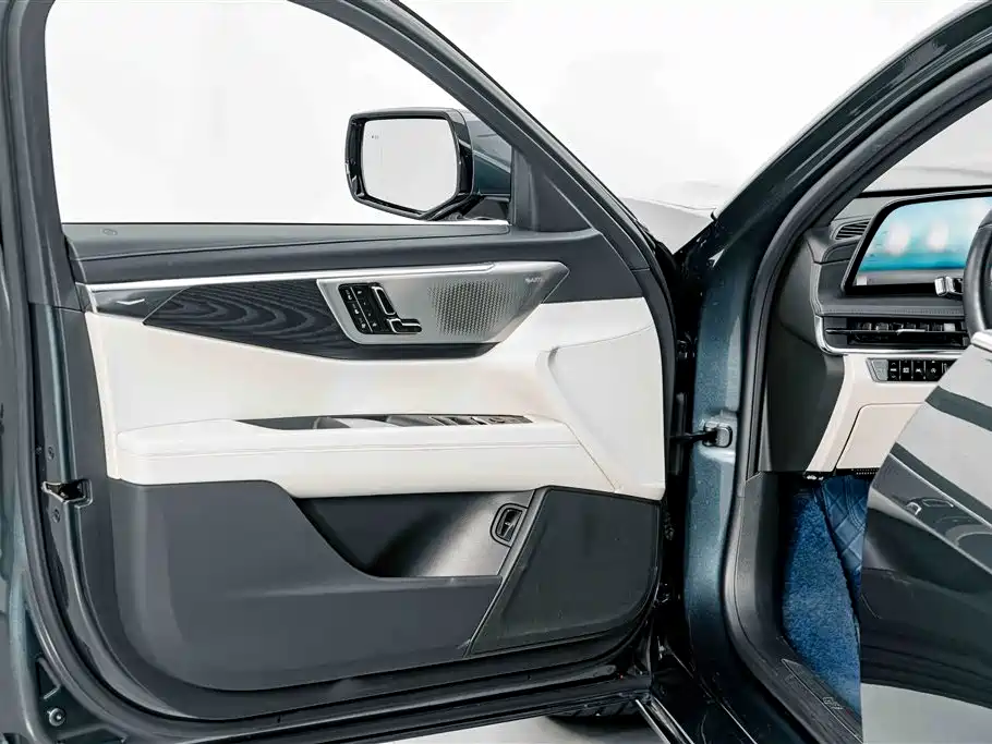 Cadillac CT6 2024 2023 28T Luxury Edition