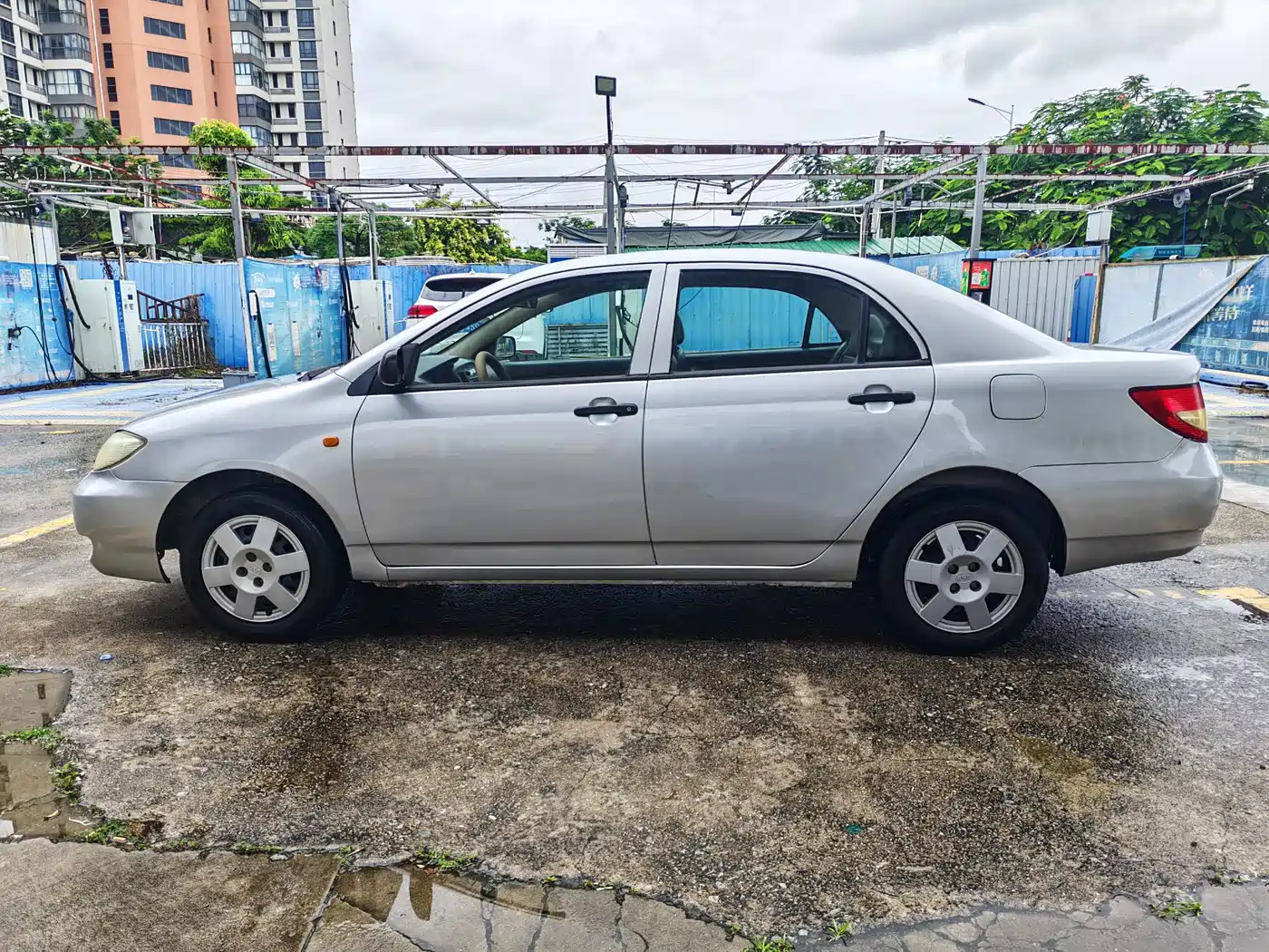 Photo 5 - BYD F3