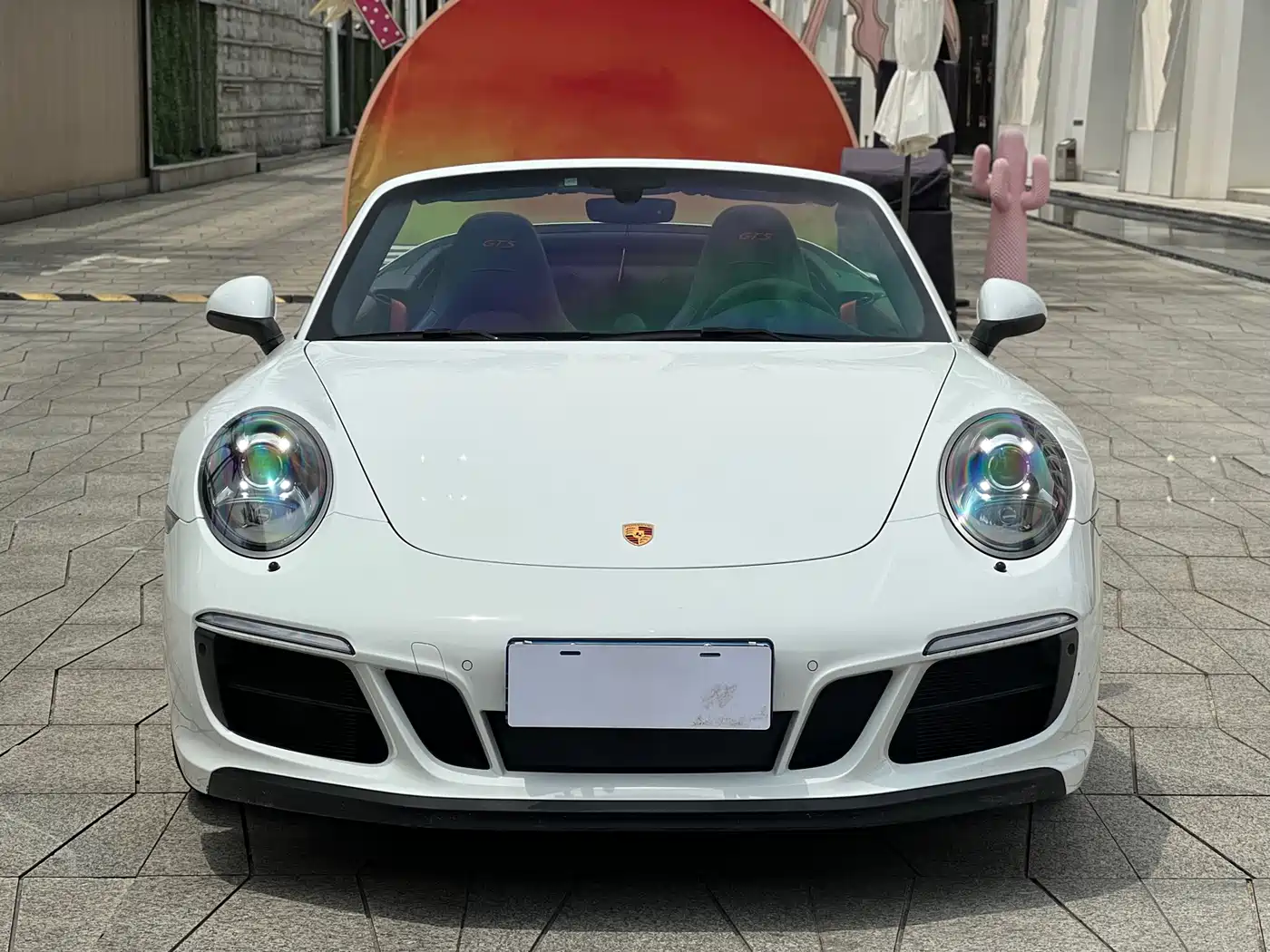 Porsche 911 2017 Carrera Cabriolet GTS 3.0T фото 2