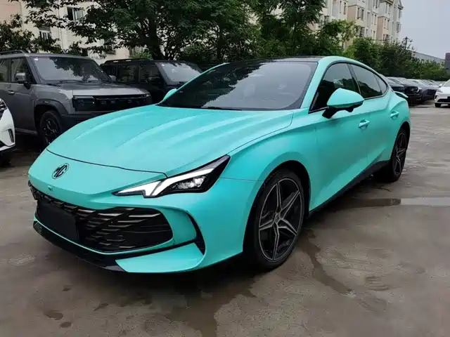 MG 7 2023 2.0T Automatic Trophy+ Exciting World Edition