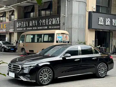 Mercedes-Benz E