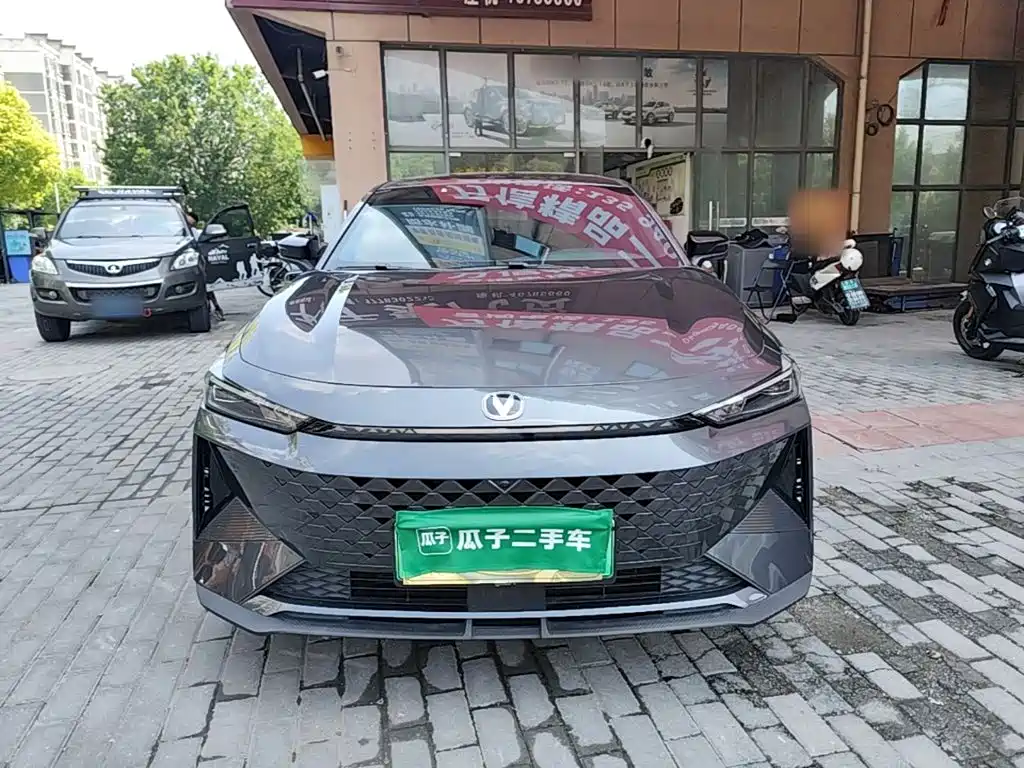 2025 Changan UNI-V iDD