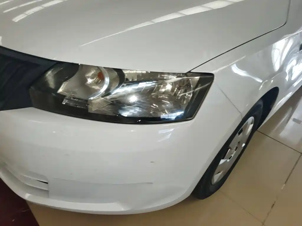 Photo 24 - Škoda Rapid