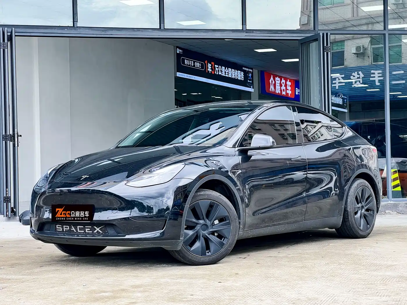 Tesla Model Y 2023 Rear-Wheel Drive Edition