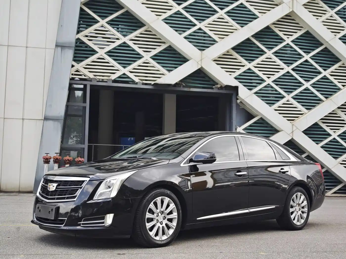 Cadillac XTS 2016 28T Luxury