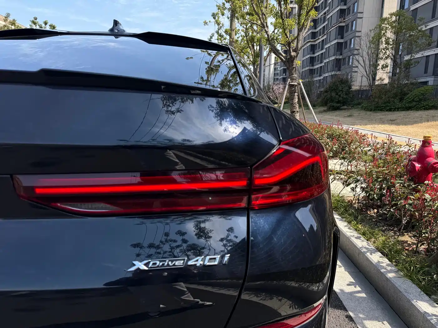 BMW X6 2023 2022 Facelift xDrive40i Exclusive M Sport Package