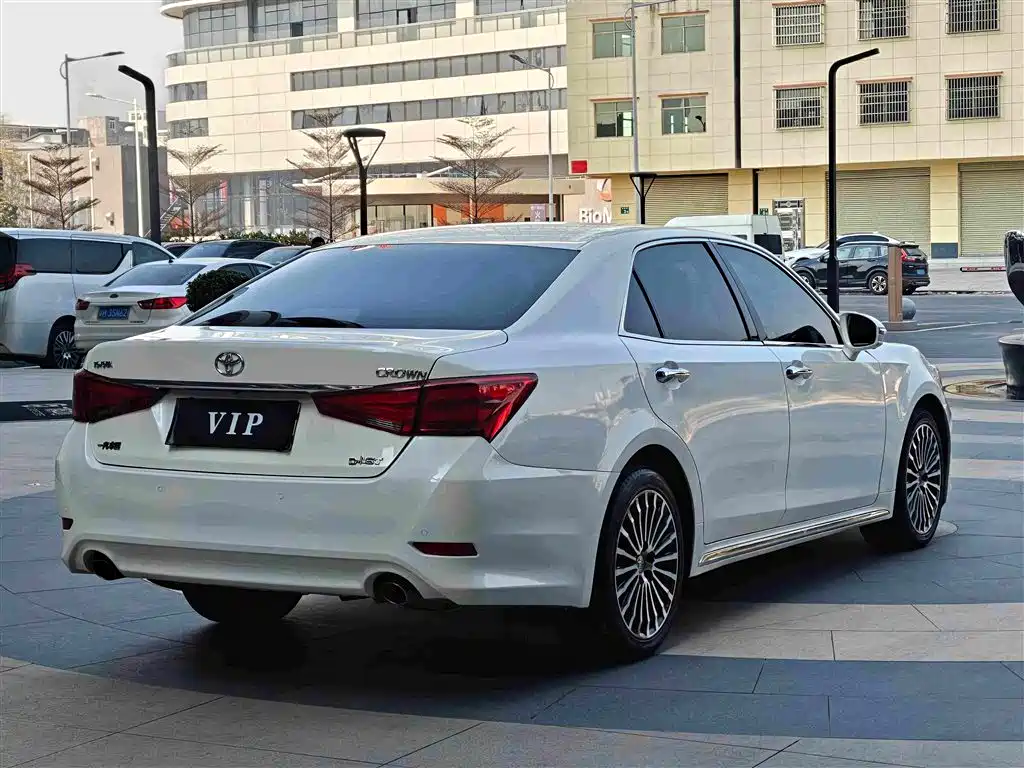 Toyota Crown 2019 2018 2.0T Sport Edition