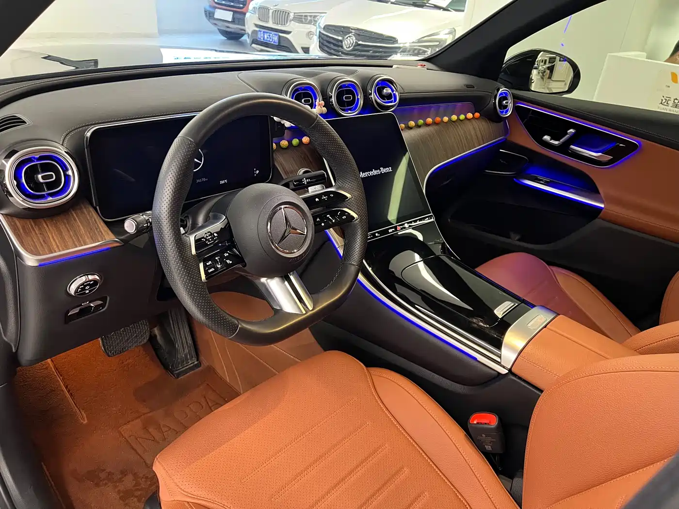 Mercedes-Benz GLC 2024 GLC 300 L 4MATIC Dynamic 5-seater фото 8