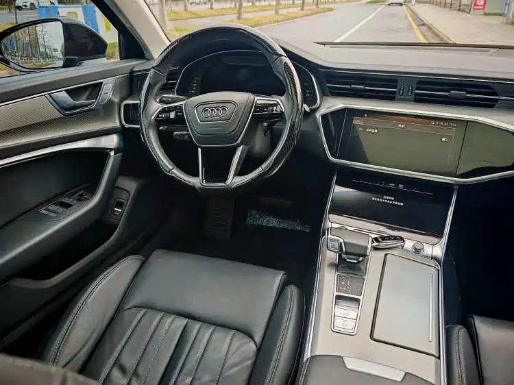 Audi A6L 2023 40 TFSI Luxury Dynamic фото 6