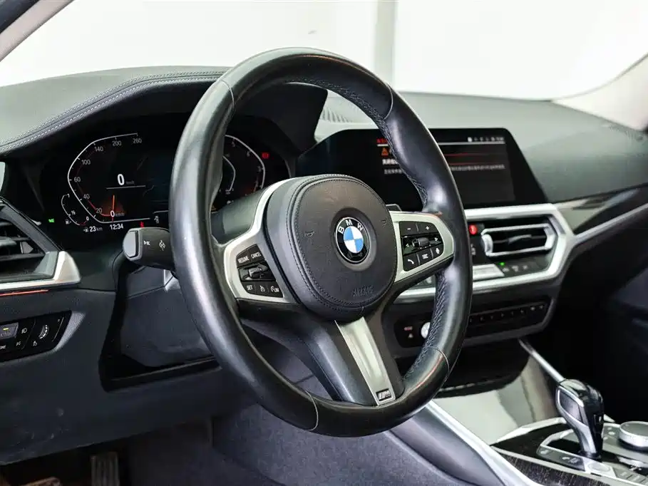 BMW 3 Series 2021 325Li M Sport Package фото 18
