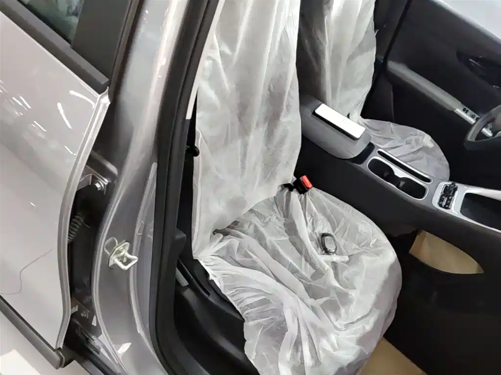 Geely Galaxy Starry Wish 2026 Edition 310km Youth Version фото 25