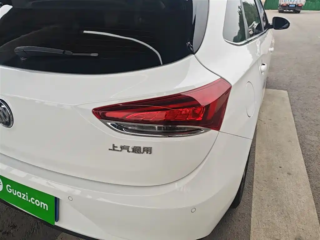 Buick Excelle GT 2019 18T Auto Connected Elite China VI фото 8