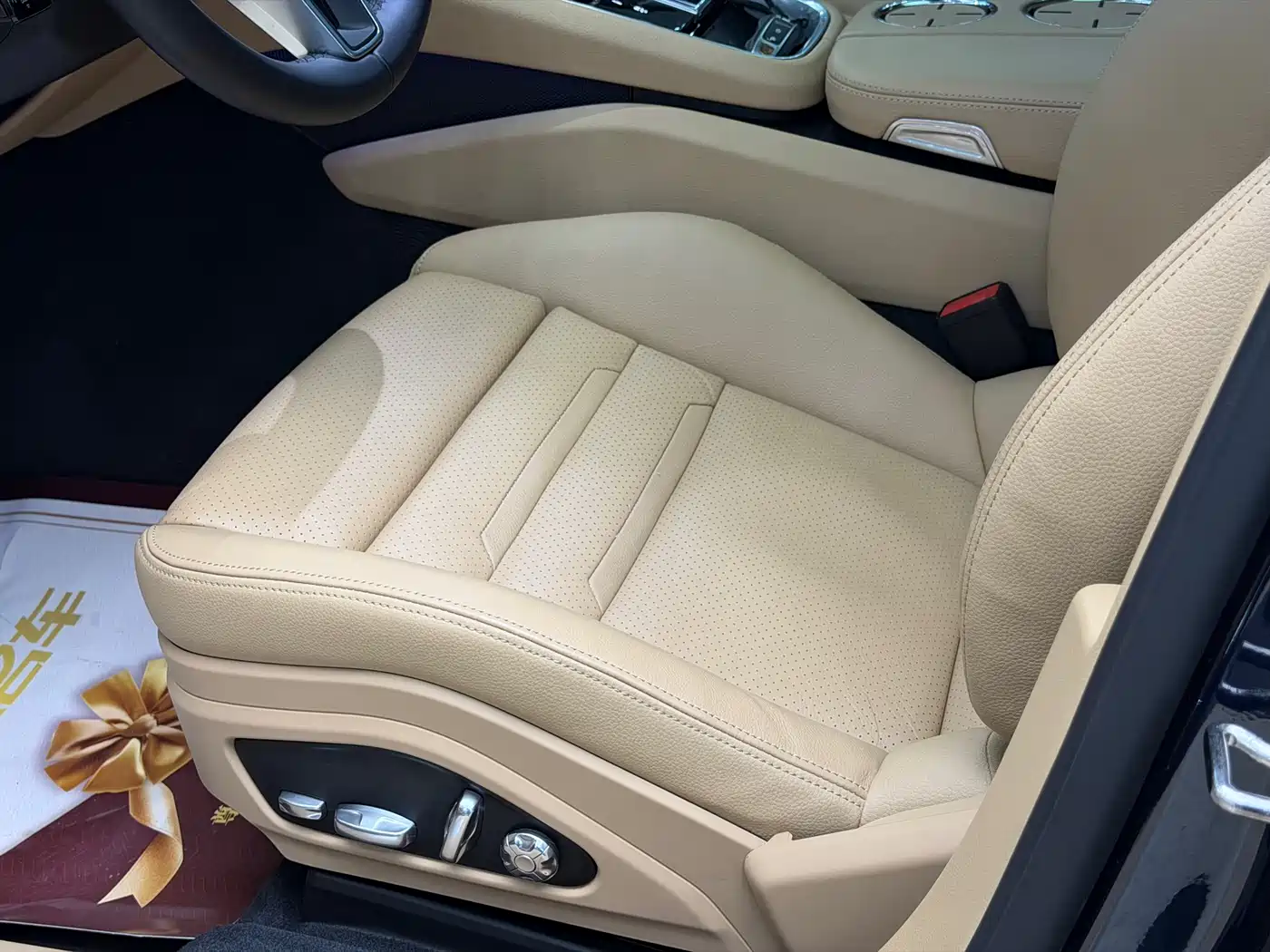 Porsche Panamera 2017 Panamera Executive Long Wheelbase 3.0T фото 6