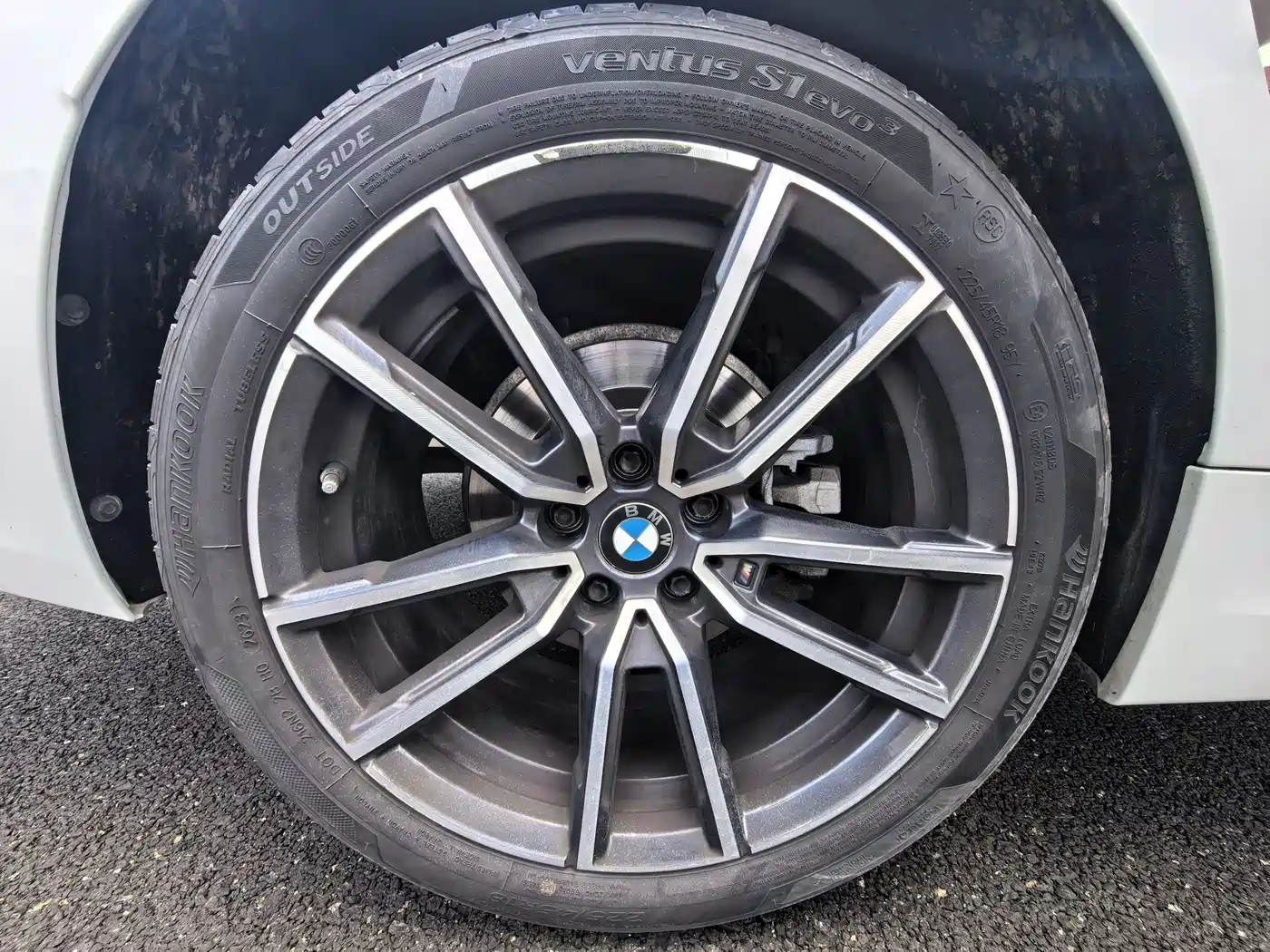 BMW 3 Series 2023 320Li M Sport Package фото 19