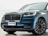 Фото 2 - Lincoln Aviator