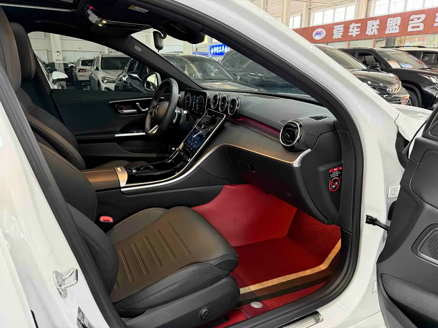 Mercedes-Benz C-Class 2023 C 200 L Sport фото 16