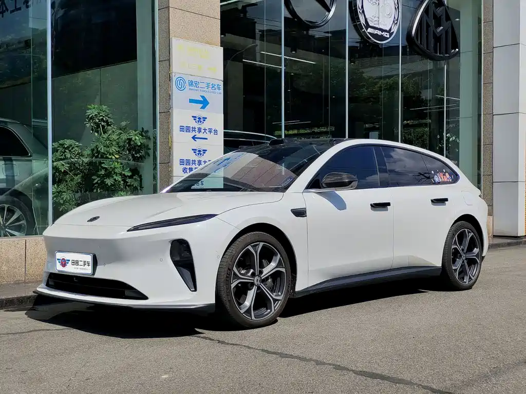 NIO ET5T 2024