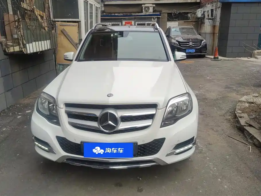 Mercedes-Benz GLK-Class 2013 GLK 300 4MATIC Dynamic Sunroof фото 2